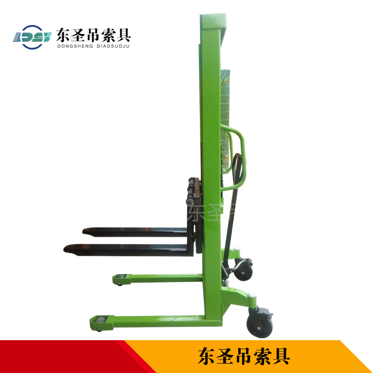 前移式手動液壓堆高車可作為組合工具使用,你可知？--河北東圣吊索具制造有限公司--液壓堆高車|手動叉車|小型攪拌機(jī)|石材夾具
